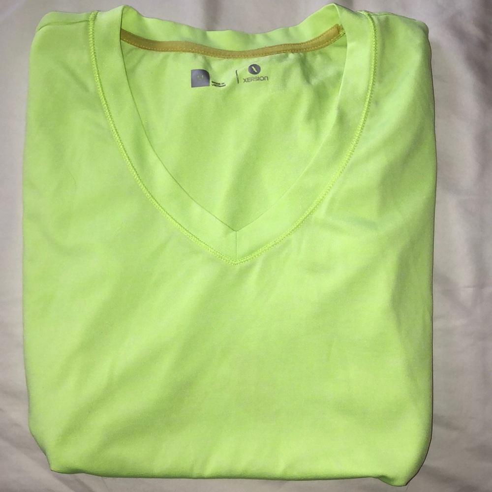 Women’s Xersion workout shirt